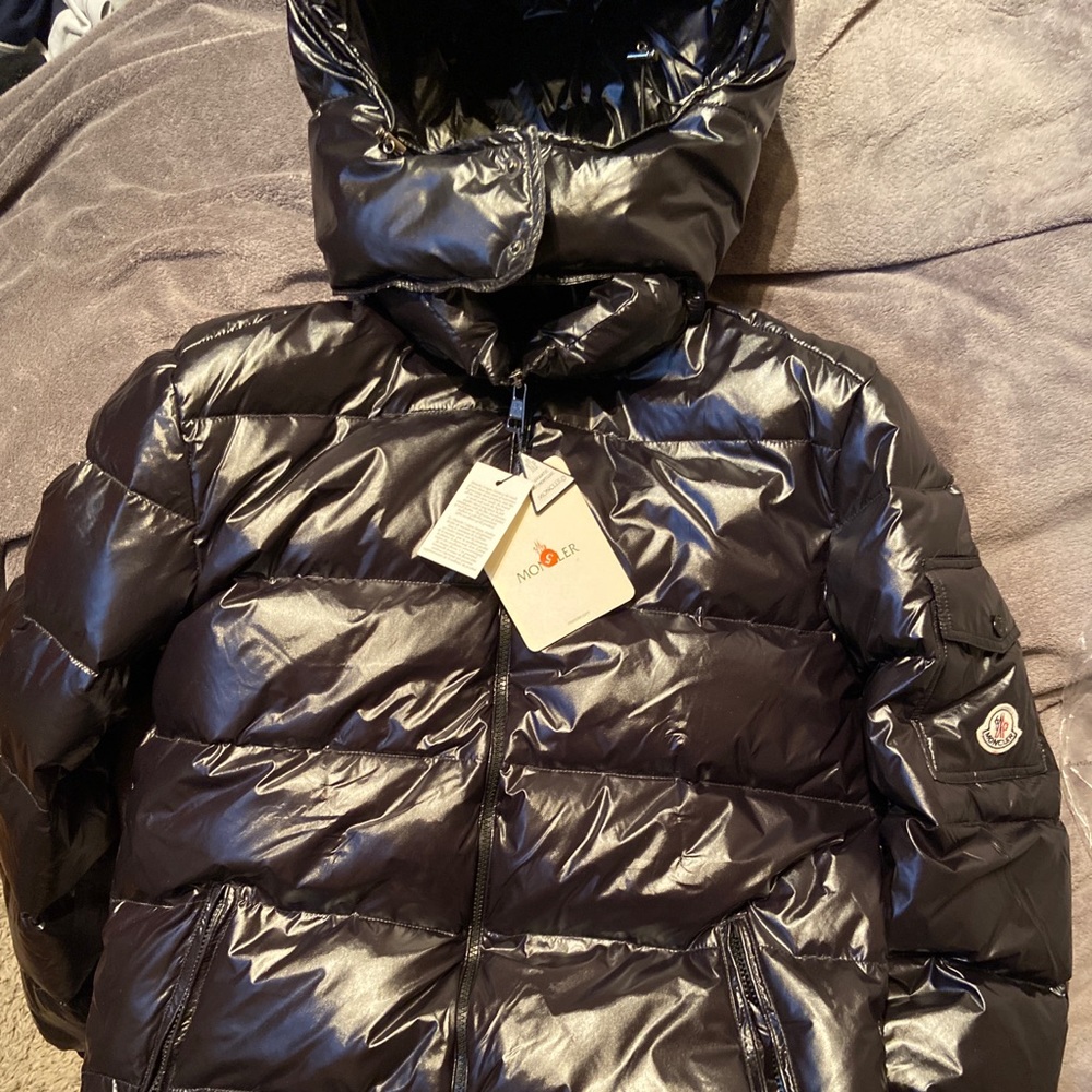 Moncler Mens large